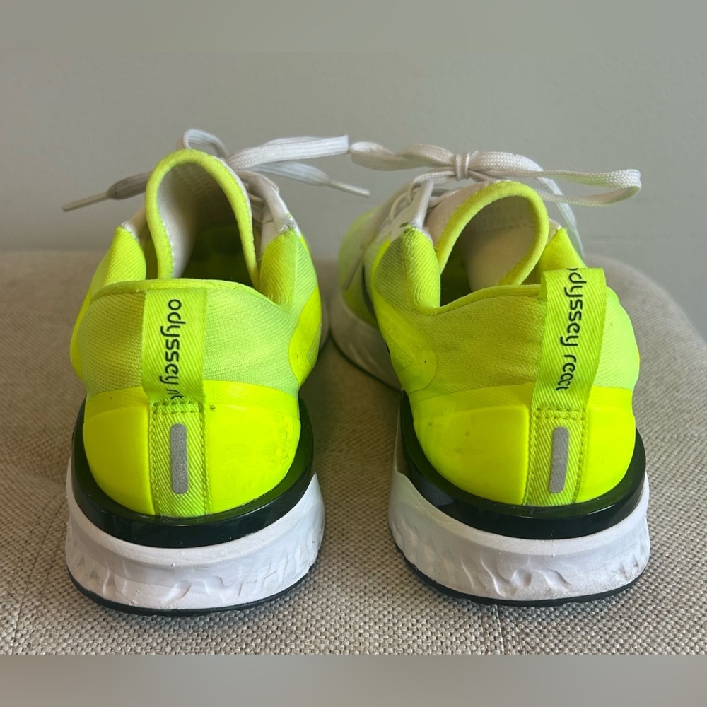 Nike Women's Odyssey React Running Shoes Bright Green AO9820-103 Size 7.5 - Picture 8 of 13